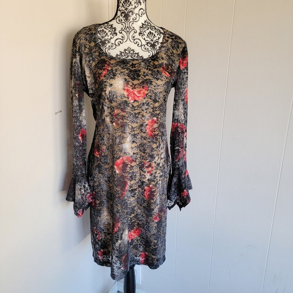 Talk of the Walk Vintage Floral Bell‎ Sleeve Mini Dress